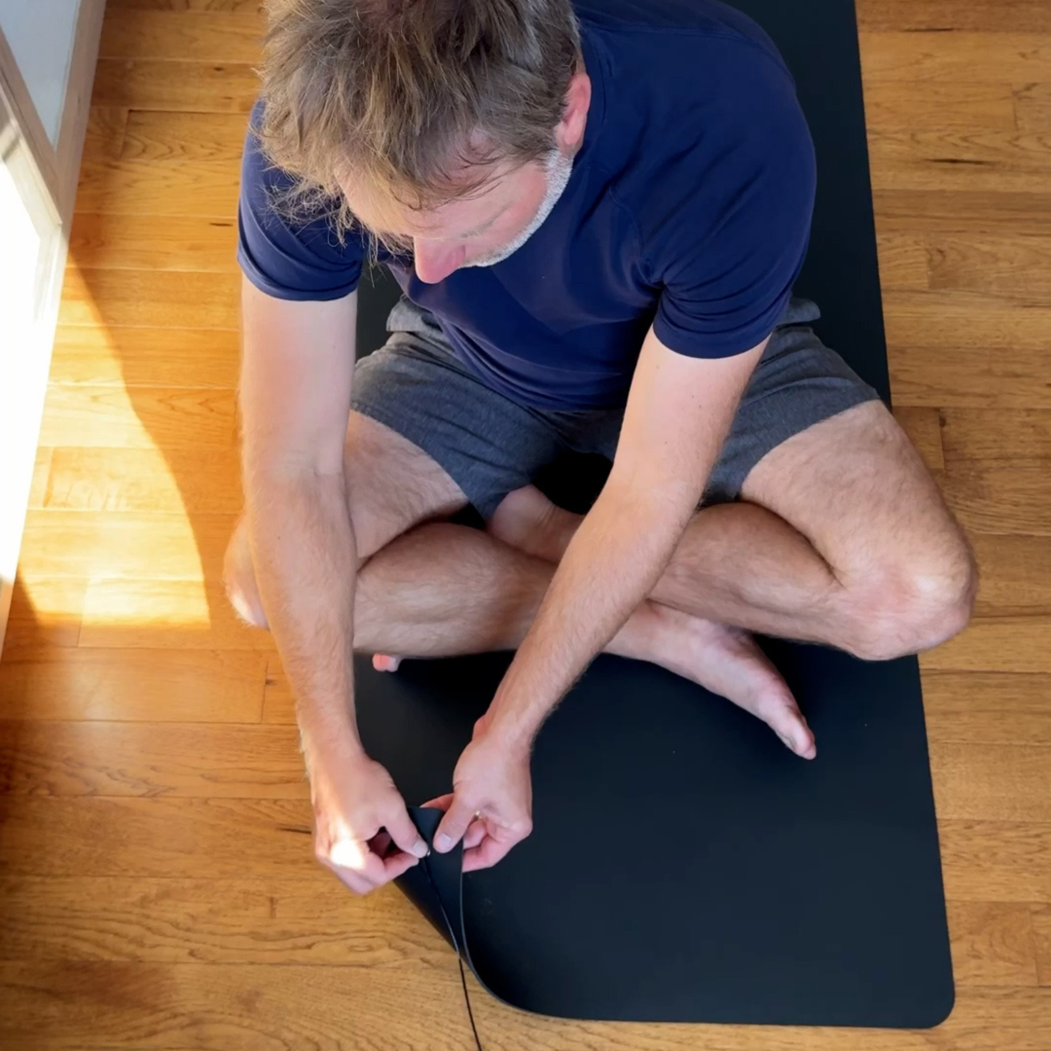 Connecting The Earthing Single Sided Grounded Yoga Mat
